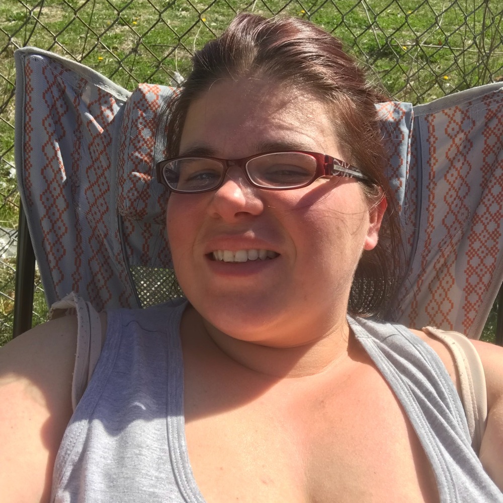 Meet your Posher, Alecia